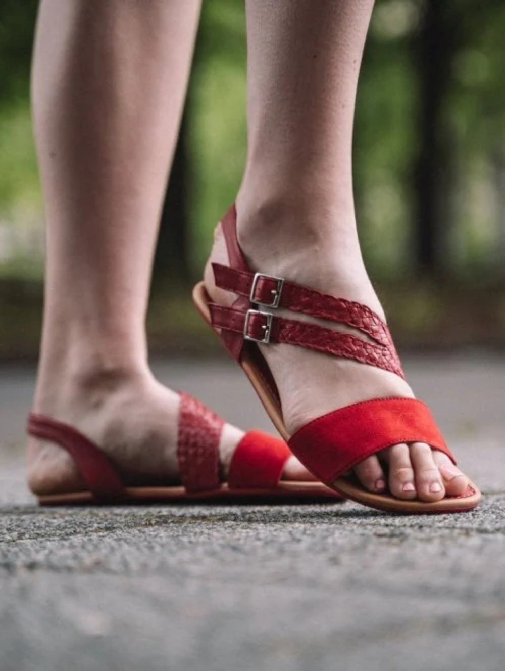 NEW ZAQQ Women's Barefoot Sandals Brooqe Red Leather EU Size 40